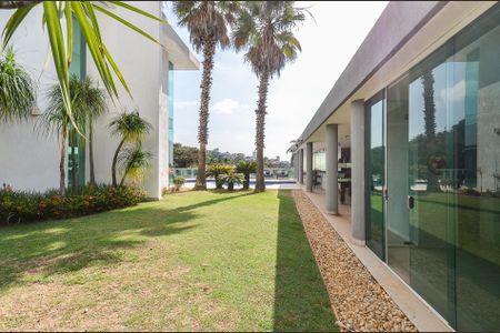 Casa à venda com 700m², 4 quartos e 6 vagas