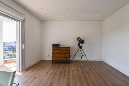 Casa à venda com 700m², 4 quartos e 6 vagas