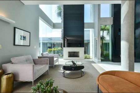 Casa à venda com 700m², 4 quartos e 6 vagas
