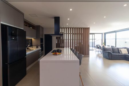 Casa de condomínio à venda com 450m², 3 quartos e 4 vagasCozinha