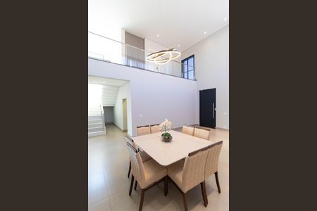 Casa de condomínio à venda com 450m², 3 quartos e 4 vagasSala