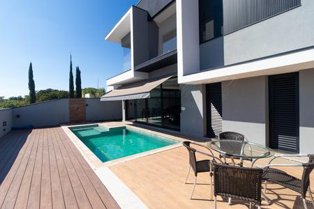 Casa de condomínio à venda com 450m², 3 quartos e 4 vagasPiscina
