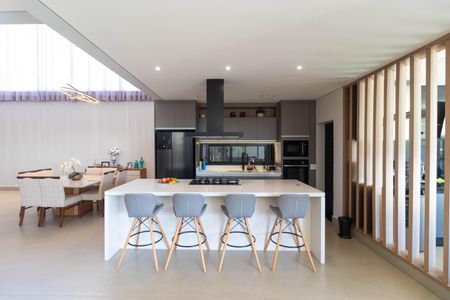 Casa de condomínio à venda com 450m², 3 quartos e 4 vagasCozinha