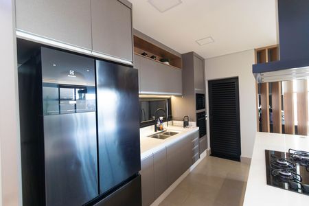 Casa de condomínio à venda com 450m², 3 quartos e 4 vagasCozinha