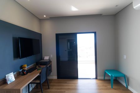 Casa de condomínio à venda com 450m², 3 quartos e 4 vagasSuíte 2