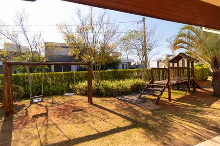 Casa de condomínio à venda com 450m², 3 quartos e 4 vagasÁrea comum - Playground