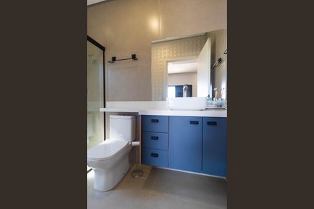 Casa de condomínio à venda com 450m², 3 quartos e 4 vagasBanheiro da Suíte 2