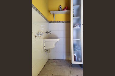 Casa à venda com 360m², 2 quartos e 3 vagasÁrea de Serviço