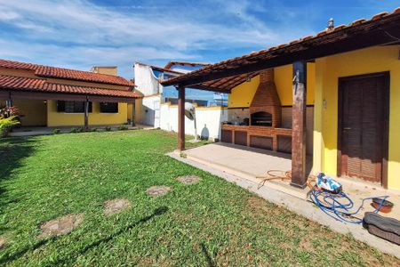 Casa à venda com 360m², 2 quartos e 3 vagasQuintal