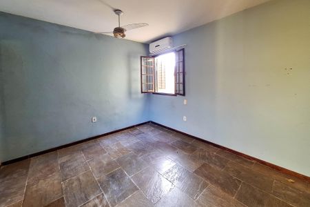 Casa à venda com 360m², 2 quartos e 3 vagasSuíte 2