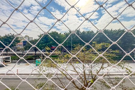 Apartamento à venda com 70m², 3 quartos e 1 vaga Apartamento à venda com 70m², 3 quartos e 1 vagaSala