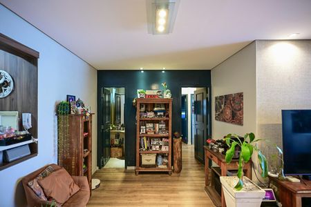 Sala de apartamento para alugar com 3 quartos, 94m² em Vila Suzana, São Paulo