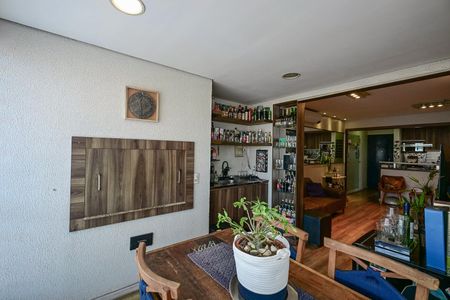 Varanda de apartamento para alugar com 3 quartos, 94m² em Vila Suzana, São Paulo