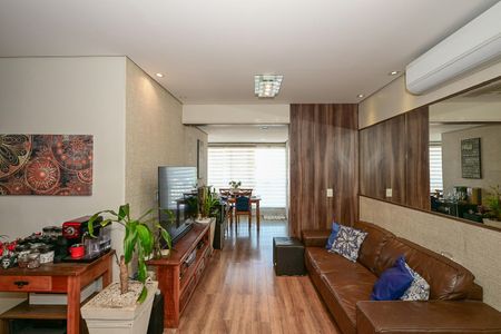 Apartamento para alugar com 94m², 3 quartos e 2 vagasSala