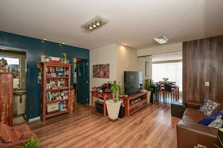 Sala de apartamento para alugar com 3 quartos, 94m² em Vila Suzana, São Paulo