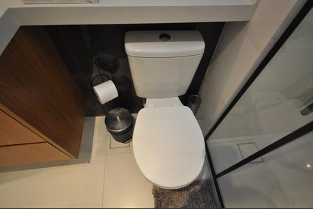 Apartamento à venda com 82m², 3 quartos e 2 vagasBanheiro Social