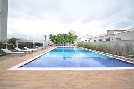 Apartamento à venda com 82m², 3 quartos e 2 vagasÁrea comum - Piscina