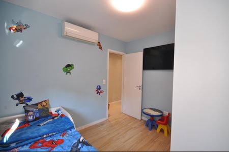 Apartamento à venda com 82m², 3 quartos e 2 vagasQuarto 2