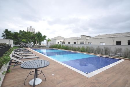 Apartamento à venda com 82m², 3 quartos e 2 vagasÁrea comum - Piscina