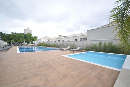 Apartamento à venda com 82m², 3 quartos e 2 vagasÁrea comum - Piscina