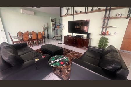 Casa para alugar com 799m², 6 quartos e 3 vagas Casa para alugar com 799m², 6 quartos e 3 vagasSala