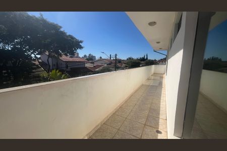 Casa para alugar com 799m², 6 quartos e 3 vagas Casa para alugar com 799m², 6 quartos e 3 vagasSacada Suíte 1