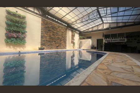 Casa para alugar com 799m², 6 quartos e 3 vagas Casa para alugar com 799m², 6 quartos e 3 vagasPiscina Coberta