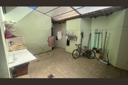 Casa para alugar com 799m², 6 quartos e 3 vagas Casa para alugar com 799m², 6 quartos e 3 vagasÁrea comum