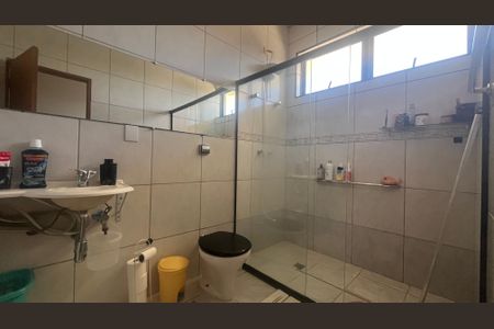 Casa para alugar com 799m², 6 quartos e 3 vagas Casa para alugar com 799m², 6 quartos e 3 vagasBanheiro do Quarto 4 e 5