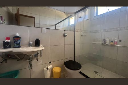 Casa para alugar com 799m², 6 quartos e 3 vagas Casa para alugar com 799m², 6 quartos e 3 vagasBanheiro do Quarto 4 e 5