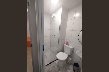 Apartamento à venda com 42m², 2 quartos e sem vaga Apartamento à venda com 42m², 2 quartos e sem vagaBanheiro