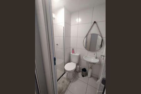 Apartamento à venda com 42m², 2 quartos e sem vaga Apartamento à venda com 42m², 2 quartos e sem vagaBanheiro