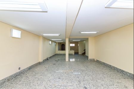 Casa para alugar com 563m², 5 quartos e 6 vagasSala 2