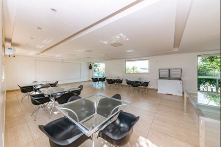 Apartamento à venda com 48m², 2 quartos e 1 vaga Apartamento à venda com 48m², 2 quartos e 1 vagaÁrea comum