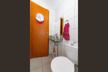 Apartamento à venda com 48m², 2 quartos e 1 vaga Apartamento à venda com 48m², 2 quartos e 1 vagaBanheiro