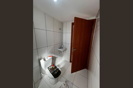 Apartamento à venda com 52m², 2 quartos e 1 vaga Apartamento à venda com 52m², 2 quartos e 1 vagaBanheiro