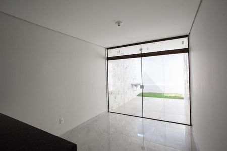 Casa à venda com 120m², 2 quartos e 1 vaga Casa à venda com 120m², 2 quartos e 1 vagaCozinha