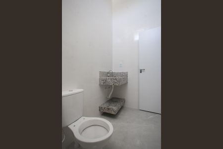 Casa à venda com 120m², 2 quartos e 1 vaga Casa à venda com 120m², 2 quartos e 1 vagaBanheiro Social