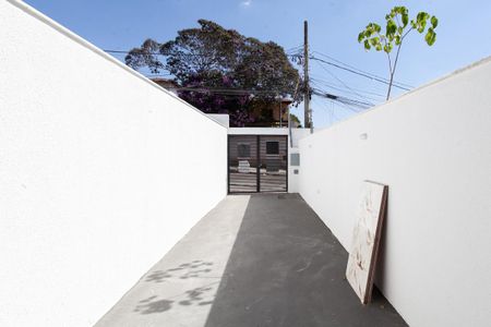 Casa à venda com 120m², 2 quartos e 1 vaga Casa à venda com 120m², 2 quartos e 1 vagaGaragem