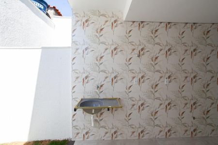 Casa à venda com 120m², 2 quartos e 1 vaga Casa à venda com 120m², 2 quartos e 1 vagaÁrea de Serviço e Quintal