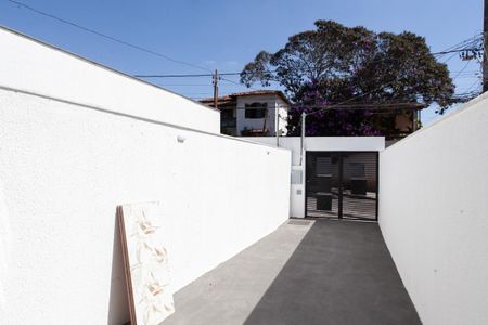 Casa à venda com 120m², 2 quartos e 1 vaga Casa à venda com 120m², 2 quartos e 1 vagaGaragem