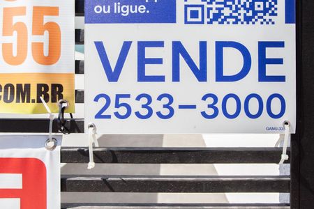 Casa à venda com 120m², 2 quartos e 1 vaga Casa à venda com 120m², 2 quartos e 1 vagaPlaquinha Instalada