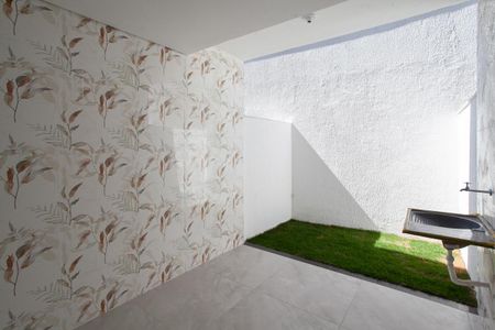 Casa à venda com 120m², 2 quartos e 1 vaga Casa à venda com 120m², 2 quartos e 1 vagaÁrea de Serviço e Quintal