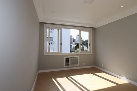 Sala de apartamento à venda com 2 quartos, 69m² em Petrópolis, Porto Alegre