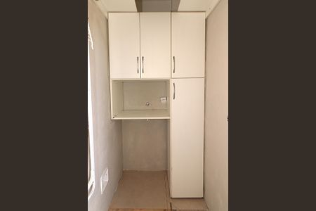 Apartamento à venda com 69m², 2 quartos e 1 vagaÁrea de Serviço - Dispensa