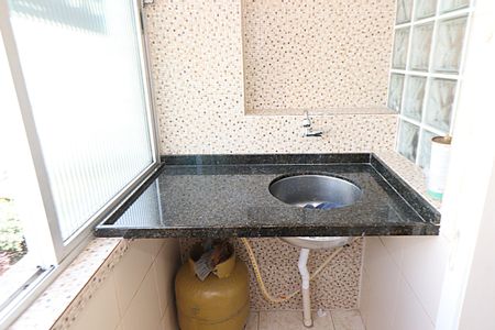 Apartamento à venda com 69m², 2 quartos e 1 vagaÁrea de Serviço