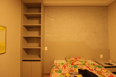 Casa de condomínio à venda com 1215m², 4 quartos e 5 vagas Casa de condomínio à venda com 1215m², 4 quartos e 5 vagasSuíte 2