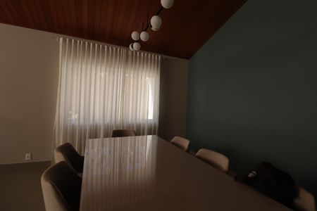 Casa de condomínio à venda com 1215m², 4 quartos e 5 vagas Casa de condomínio à venda com 1215m², 4 quartos e 5 vagasCopa