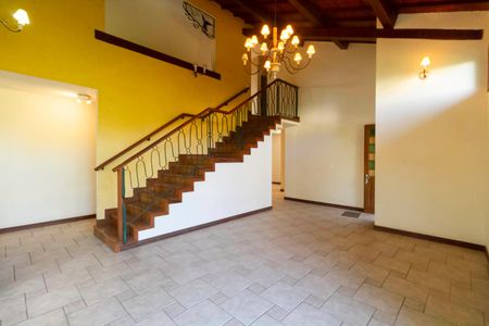 Casa à venda com 341m², 5 quartos e 6 vagas Casa à venda com 341m², 5 quartos e 6 vagasSala 1