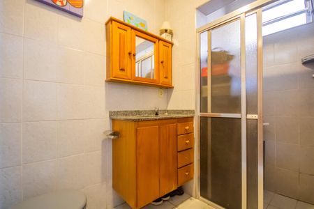 Casa à venda com 144m², 3 quartos e 2 vagas Casa à venda com 144m², 3 quartos e 2 vagasBanheiro da Suíte 2